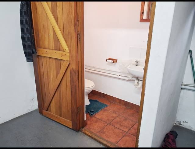 205M² WORKSHOP RENTED IN NEWTON PARK